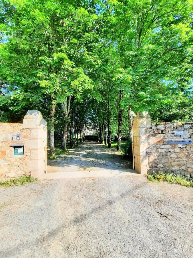 Domaine Du Plessis Grimaud Bed & Breakfast Saint-Viaud Eksteriør bilde